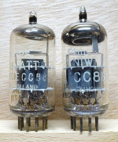 Coppia philips miniwatt - philips,